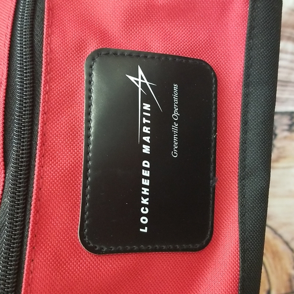 Lockheed Martin Insulated Bad - Picture 2 of 10